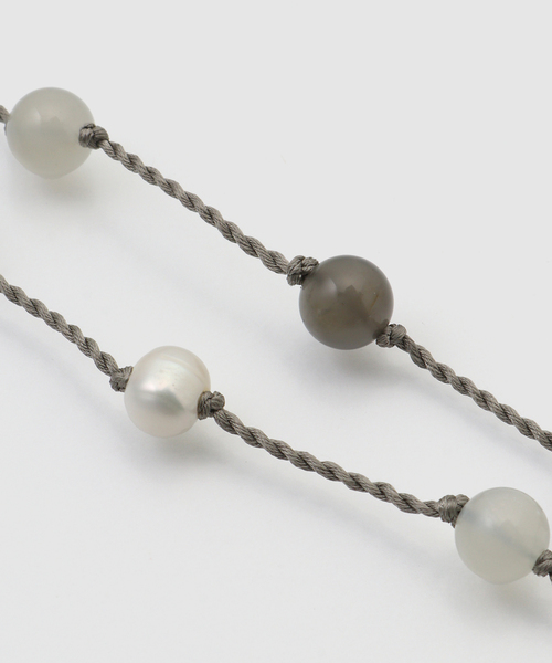 JOURNAL STANDARD(ジャーナルスタンダード)の「【TEINTE/タント】CALLA MIX PEARL CORD NECKLACE(ネックレス・レディース・アイボリー・FREE)」の10枚目の写真