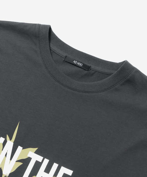 ADHOC（アドホック）の「男性レタリングアートワークハーフスリーブ半袖Tシャツ(DK-GREY)(HCRSTA1)（Tシャツ/カットソー・メンズ・その他・90/100/95/105）」の3枚目の写真