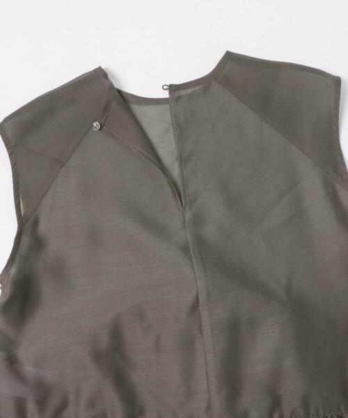 URBAN RESEARCH ROSSO WOMEN(アーバンリサーチ ロッソ)の「ELENDEEK SHEER PEPLUM BLOUSE(シャツ/ブラウス・レディース・チャコールグレー/ベージュ/レッド・FREE)」の10枚目の写真