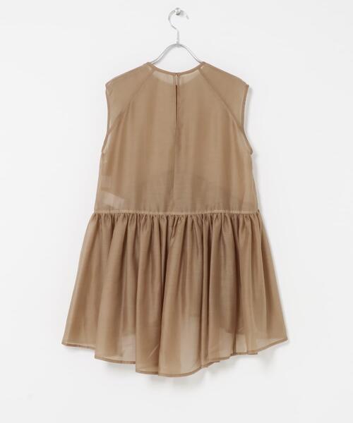 URBAN RESEARCH ROSSO WOMEN(アーバンリサーチ ロッソ)の「ELENDEEK SHEER PEPLUM BLOUSE(シャツ/ブラウス・レディース・チャコールグレー/ベージュ/レッド・FREE)」の19枚目の写真
