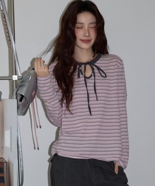 Vipoa(ヴィポア)の「Front ribbon cutsew(Tシャツ/カットソー・レディース・ピンク・FREE)」の3枚目の写真