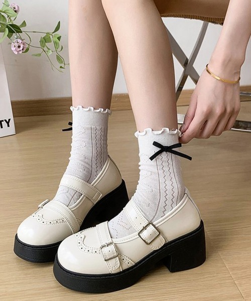 Miniministore(ミニミニストア)の「厚底メリージェーンダブルベルトローファー(ローファー・レディース・アイボリー/ブラック・24.0cm/23.5cm/23.0cm/22.5cm/24.5cm)」の8枚目の写真