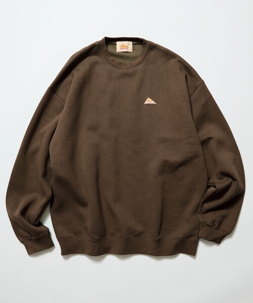KELTY(ケルティ)の「KELTY/ケルティ 限定展開 KELTY×FREAK'S STORE/ケルティ 別注 ツアーロゴ バックプリント クルーネックスウェット<br>(スウェット・メンズ・ブラック/チャコールグレー/ブラウン/ライトグレー/ベージュ・LARGE/SMALL/MEDIUM)」の15枚目の写真