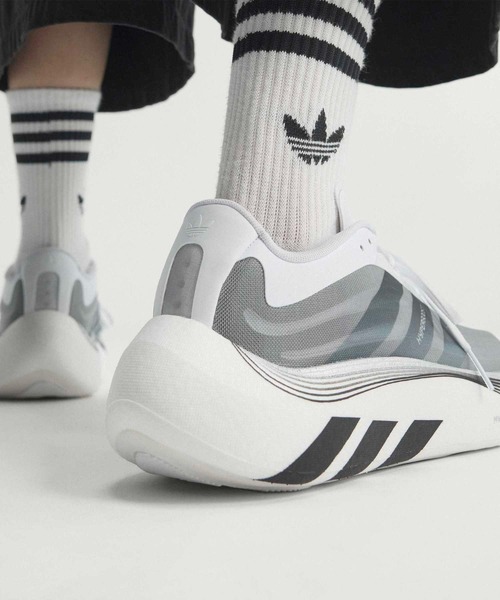 adidas(アディダス)の「ハイパーブースト EPHR LT / HYPERBOOST EPHR LT/ 厚底スニーカー / アディダスオリジナルス adidas Originals(スニーカー・メンズ・ブラック×ホワイト・25.5cm/25.0cm/24.5cm/24.0cm/23.5cm/23.0cm/22.5cm/22.0cm/29.0cm/28.5cm/28.0cm/27.5cm/27.0cm/26.5cm/26.0cm)」の12枚目の写真