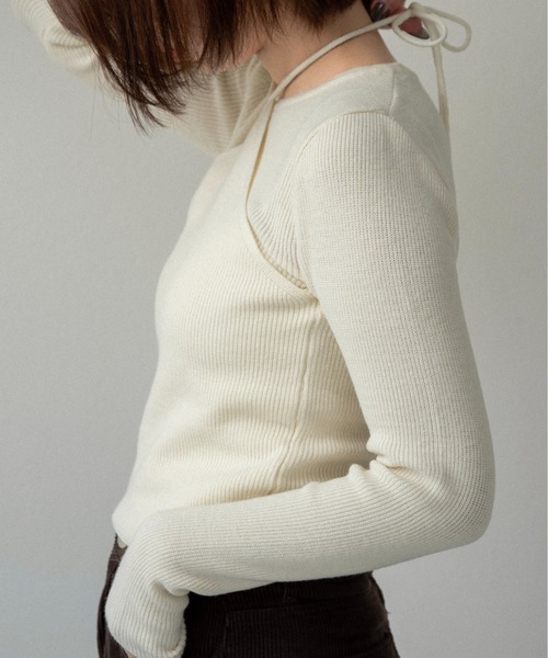 lawgy(ラウジー)の「halter neck strap layer like knit / ホルターネックストラップレイヤーライクニット(ニット/セーター・レディース・ブラック/ブラウン/アイボリー・FREE)」の11枚目の写真