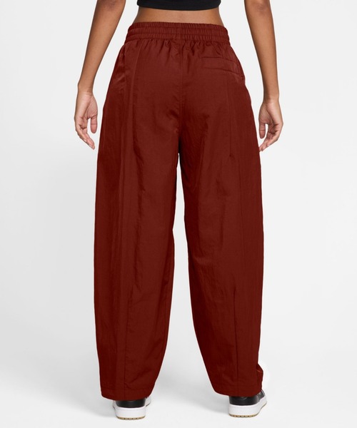 JORDAN BRAND(ジョーダンブランド)の「ジョーダン ブルックリン ウィメンズ ウーブン パンツ / Jordan Brooklyn Women's Woven Pants IM6953-273 Bronze Eclipse(スウェットパンツ・レディース・パープル系その他・XL/S/M/L/XS)」の2枚目の写真