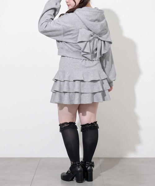 DearMyLoveWhip(ディアマイラブホイップ)の「バックリボンスウェットパーカー&ティアードミニスカートセットアップ【4Lー6L】(セットアップ・レディース・アイボリー/グレー/ブラック・5L/4L/6L)」の6枚目の写真