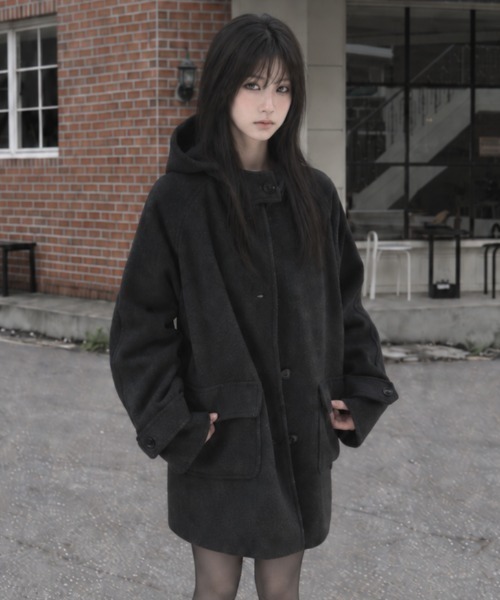 Aelina（エリナ）の「フード付きミドル丈ラグランスリーブメルトンコート（その他アウター・レディース・チャコールグレー・FREE）」の8枚目の写真