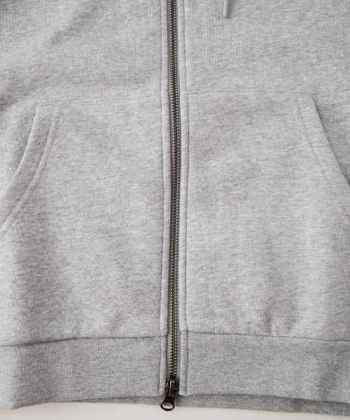 RVCA（ルーカ）の「【WEB限定】[RVCA/ルーカ] TOP ARCH フードロゴ刺繍 ジップパーカー（パーカー・レディース・オレンジ/ブラック/グレー・S/M）」の7枚目の写真
