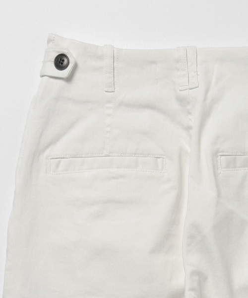 Ray BEAMS（レイビームス）の「Ray BEAMS / デニムワンタック クロップド パンツ（その他パンツ・レディース・オフホワイト/ブルー系その他・0/1）」の8枚目の写真