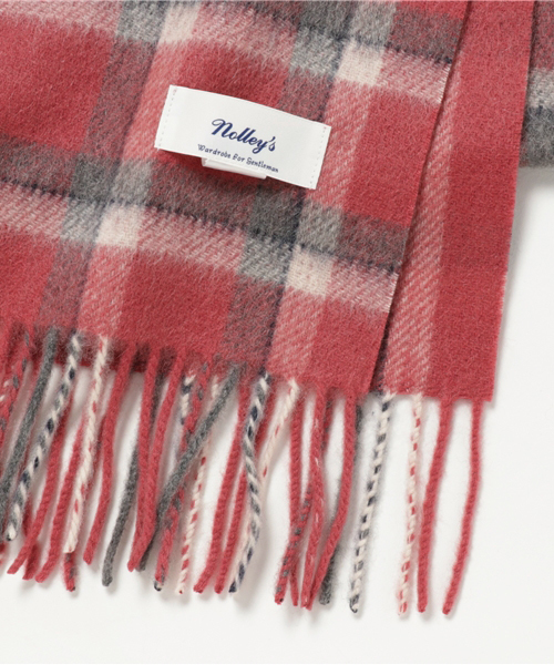 FREDY&GLOSTER(フレディアンドグロスター)の「【ドラマ「逃げるは恥だが役に立つ」使用】カシミヤWフェイスチェックマフラー(マフラー・メンズ・ブラック/ブルー/ネイビー/レッド・FREE)」の5枚目の写真