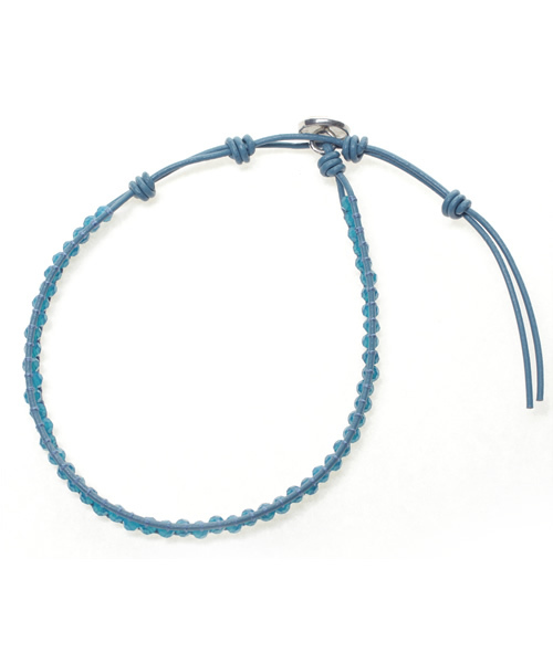 UNITED ARROWS（ユナイテッドアローズ）の「UA スワロフスキー アンクレット（アンクレット・メンズ・ホワイト/ブラック/ターコイズブルー/その他1・フリー）」の4枚目の写真