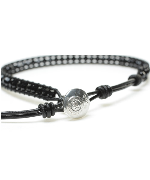 UNITED ARROWS（ユナイテッドアローズ）の「UA スワロフスキー アンクレット（アンクレット・メンズ・ホワイト/ブラック/ターコイズブルー/その他1・フリー）」の7枚目の写真