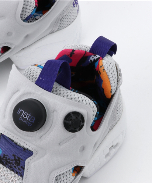 Reebok（リーボック）の「インスタポンプ フューリー AR（スニーカー・メンズ・ブラック/グレー系その他/レッド系その他・25.0cm/26.0cm/23.0cm/29.0cm/24.0cm/27.0cm/29.5cm/26.5cm/23.5cm/24.5cm/28.0cm/30.0cm/28.5cm/27.5cm/25.5cm）」の8枚目の写真