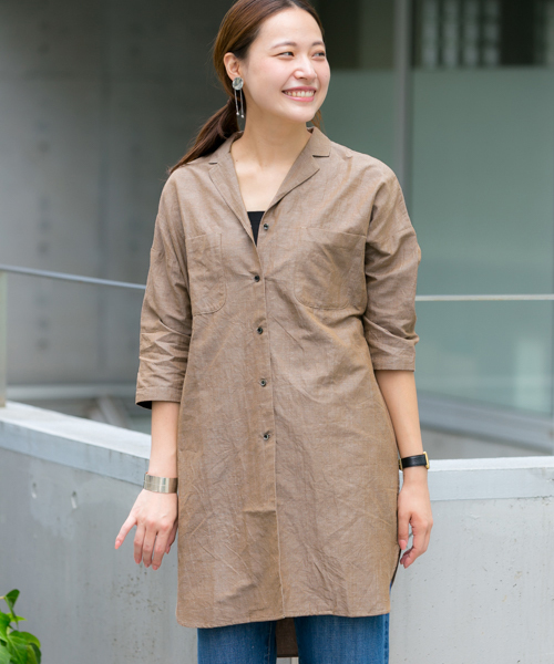WORK NOT WORK URBAN RESEARCH（ワークノットワークアーバンリサーチ）の「WORK NOT WORK　コットンリネンシャンブレーシャツワンピース（シャツワンピース・レディース・ネイビー/ブラウン・MEDIUM）」の2枚目の写真