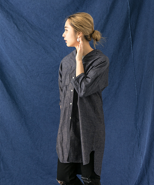 WORK NOT WORK URBAN RESEARCH（ワークノットワークアーバンリサーチ）の「WORK NOT WORK　コットンリネンシャンブレーシャツワンピース（シャツワンピース・レディース・ネイビー/ブラウン・MEDIUM）」の16枚目の写真