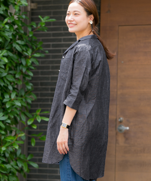 WORK NOT WORK URBAN RESEARCH（ワークノットワークアーバンリサーチ）の「WORK NOT WORK　コットンリネンシャンブレーシャツワンピース（シャツワンピース・レディース・ネイビー/ブラウン・MEDIUM）」の19枚目の写真