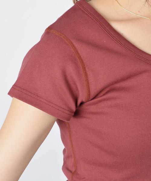 SHIPS（シップス）の「UネックTEE◇（Tシャツ/カットソー・レディース・ブラック/カーキ/ライトホワイト/レッド/オリーブ・36/38）」の10枚目の写真