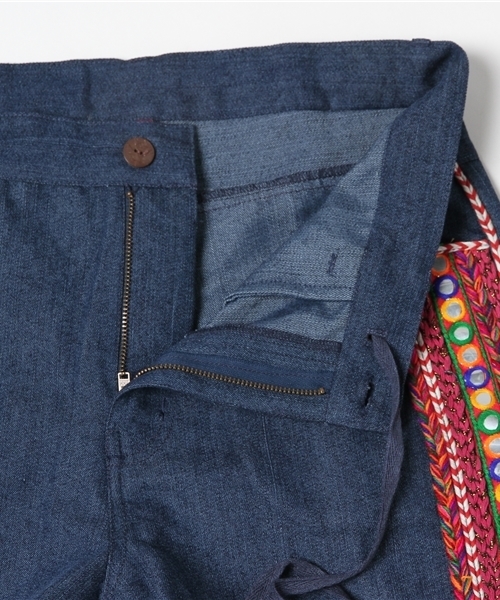 チャイハネ（チャイハネ）の「【チャイハネ】フォークロア デニムショートパンツ（その他パンツ・レディース・ダークブルー/ライトブルー・FREE）」の10枚目の写真