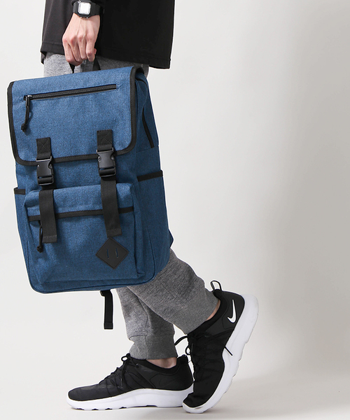 WEGO（ウィゴー）の「WEGO/スクエアフラップリュック（バックパック/リュック・メンズ・グレー/ネイビー/ブラウン/ブラック/ワイン・FREE）」の4枚目の写真