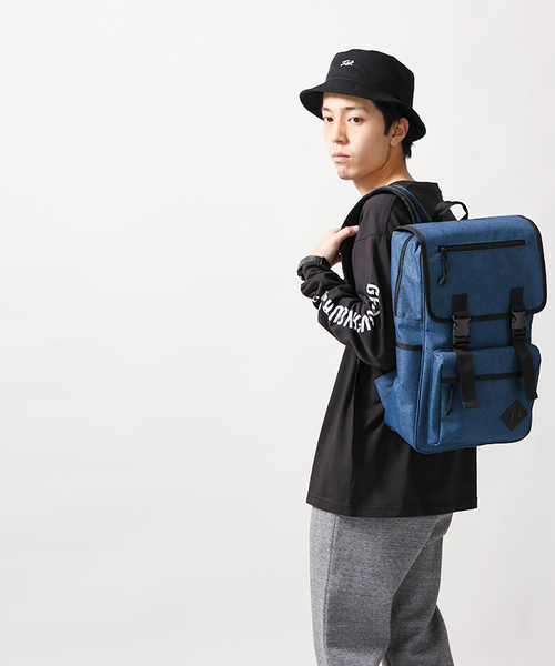 WEGO（ウィゴー）の「WEGO/スクエアフラップリュック（バックパック/リュック・メンズ・グレー/ネイビー/ブラウン/ブラック/ワイン・FREE）」の17枚目の写真