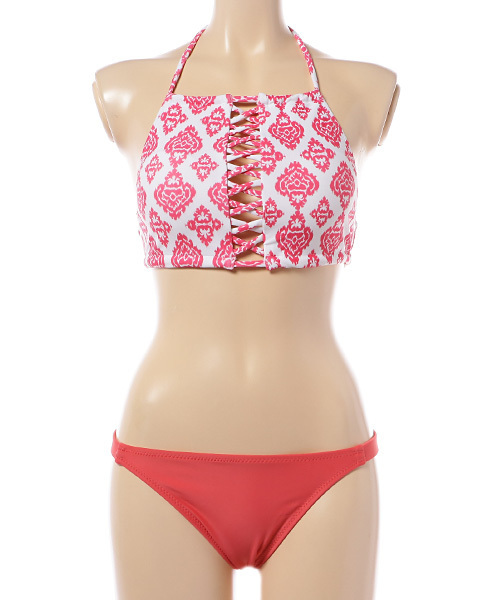 KOBE LETTUCE（コウベレタス）の「フロントレースアップハイネックデザインビキニ（水着・レディース・ブラック/カーキ/その他1/その他2/その他3・FREE）」の4枚目の写真