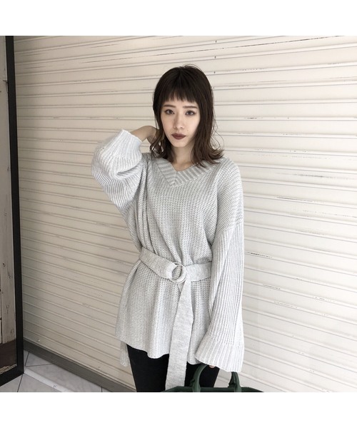 MURUA(ムルーア)の「ワイドVニットチュニック(ニット/セーター・レディース・ライトグレー/ピンク/その他1・FREE)」の2枚目の写真