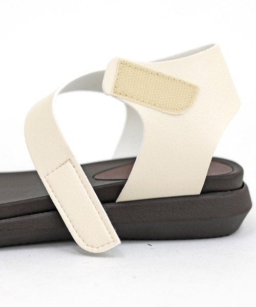 RiiiKa（リーカ）の「【MADE IN JAPAN】【安心の日本製】シンプルラインサンダル【RiiiKa/リーカ】（サンダル・レディース・ブラック/ブラウン/レッド/アイボリー/カーキ・LL/S/M/L）」の12枚目の写真