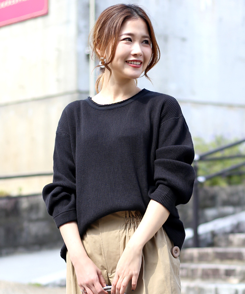 Bab Bou Jeloud（バブブージュルード）の「【WEB限定】やわらかワッフル生地使用◇ベルスリーブプルオーバー（Tシャツ/カットソー・レディース・ブラック/ネイビー/オフホワイト/カーキ/A/B・FREE）」の11枚目の写真