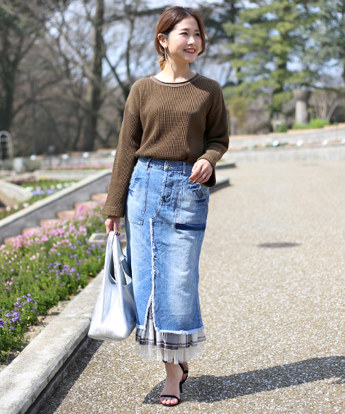 Bab Bou Jeloud（バブブージュルード）の「【WEB限定】やわらかワッフル生地使用◇ベルスリーブプルオーバー（Tシャツ/カットソー・レディース・ブラック/ネイビー/オフホワイト/カーキ/A/B・FREE）」の17枚目の写真