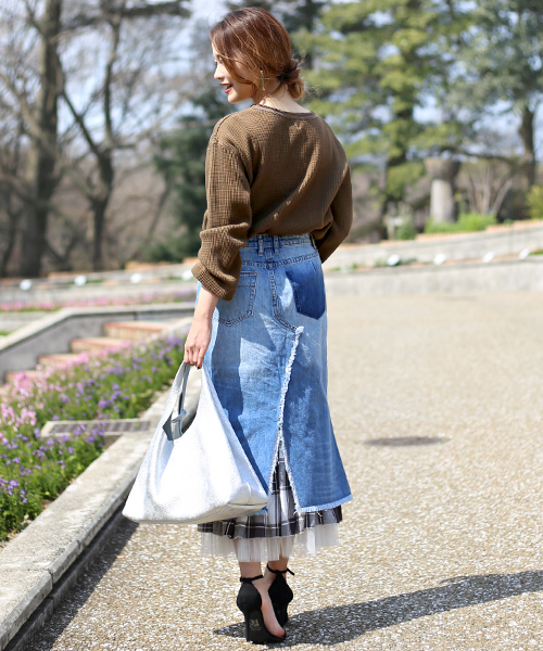 Bab Bou Jeloud（バブブージュルード）の「【WEB限定】やわらかワッフル生地使用◇ベルスリーブプルオーバー（Tシャツ/カットソー・レディース・ブラック/ネイビー/オフホワイト/カーキ/A/B・FREE）」の20枚目の写真