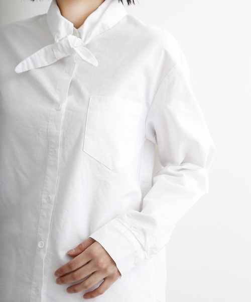 MERLOT IKYU（メルローイキュウ）の「ボウタイリボンカラーブラウス6509（シャツ/ブラウス・レディース・アイボリー/ブルー・FREE）」の6枚目の写真