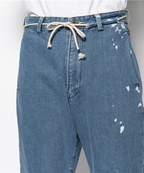 R.NEWBOLD(アールニューボールド)の「DIP BLEACH DENIM/STONE BIO WASH/135109/≡(デニムパンツ・メンズ・インディゴブルー・SMALL/MEDIUM/LARGE/X-LARGE)」の2枚目の写真