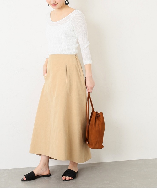VERMEIL par iena(ヴェルメイユパーイエナ)の「シャーリングプルオーバー◆(Tシャツ/カットソー・レディース・ホワイト/ブラック・FREE)」の22枚目の写真