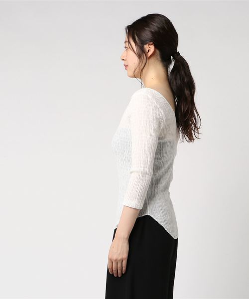 VERMEIL par iena(ヴェルメイユパーイエナ)の「シャーリングプルオーバー◆(Tシャツ/カットソー・レディース・ホワイト/ブラック・FREE)」の19枚目の写真