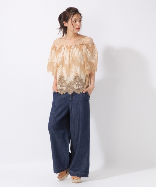 laboratory work（ラボラトリーワーク）の「スカラップレースオフショルブラウス（シャツ/ブラウス・レディース・グレー/イエロー/ライトベージュ・MEDIUM）」の7枚目の写真