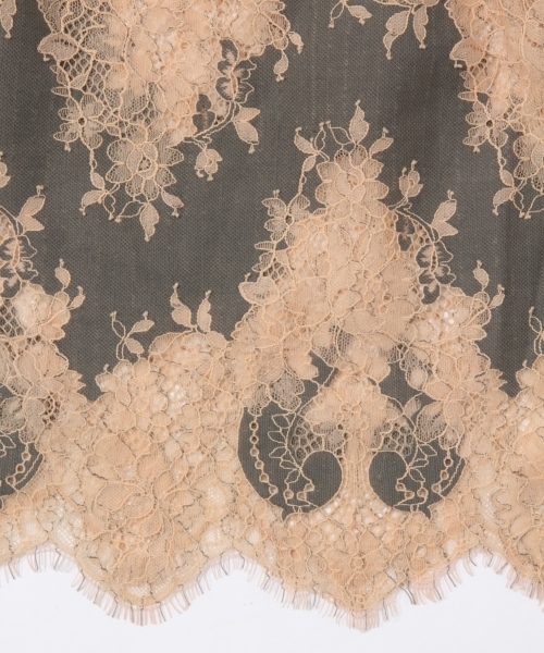 laboratory work（ラボラトリーワーク）の「スカラップレースオフショルブラウス（シャツ/ブラウス・レディース・グレー/イエロー/ライトベージュ・MEDIUM）」の17枚目の写真