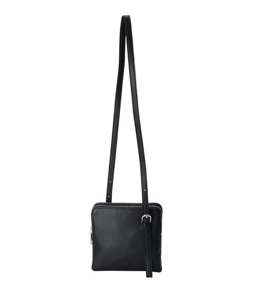 EMODA（エモダ）の「ダブルフェイススクエアバッグ（ショルダーバッグ・レディース・ホワイト/ブラック/マスタード・FREE）」の13枚目の写真