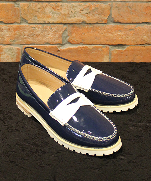 CIAOPANIC（チャオパニック）の「【1 to 10 people】　2TONE エナメル配色ローファー（その他シューズ・メンズ・ホワイト×ネイビー/ホワイト×ブラック・SMALL/MEDIUM/LARGE）」の11枚目の写真