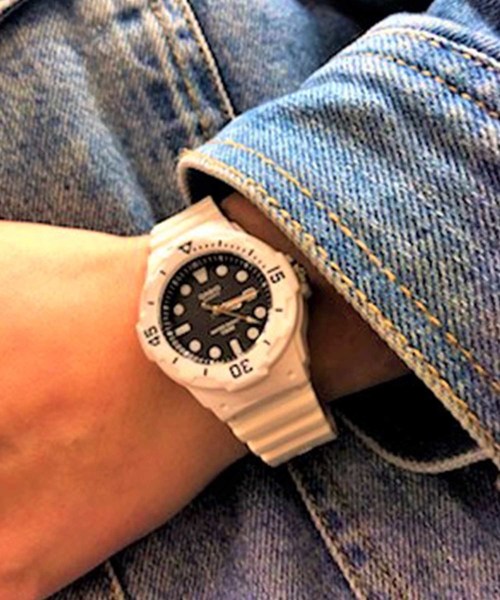 CASIO（カシオ）の「【60】【CASIO（カシオ）】ダイバーアナログ ミニ　腕時計（アナログ腕時計・レディース・ブラック系その他/ブラック/ブルー/ホワイト系その他/ホワイト/ホワイト系その他2/ブラック系その他2/ピンク系その他/ブラック系その他3/ブルー系その他/ピンク/ゴールド/ブルー系その他2/グリーン系その他/ピンク系その他2/ブルー系その他3/ピンク系その他3/ピンク系その他4/ブルー系その他4・FREE）」の5枚目の写真