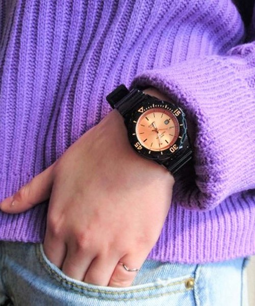 CASIO（カシオ）の「【60】【CASIO（カシオ）】ダイバーアナログ ミニ　腕時計（アナログ腕時計・レディース・ブラック系その他/ブラック/ブルー/ホワイト系その他/ホワイト/ホワイト系その他2/ブラック系その他2/ピンク系その他/ブラック系その他3/ブルー系その他/ピンク/ゴールド/ブルー系その他2/グリーン系その他/ピンク系その他2/ブルー系その他3/ピンク系その他3/ピンク系その他4/ブルー系その他4・FREE）」の7枚目の写真