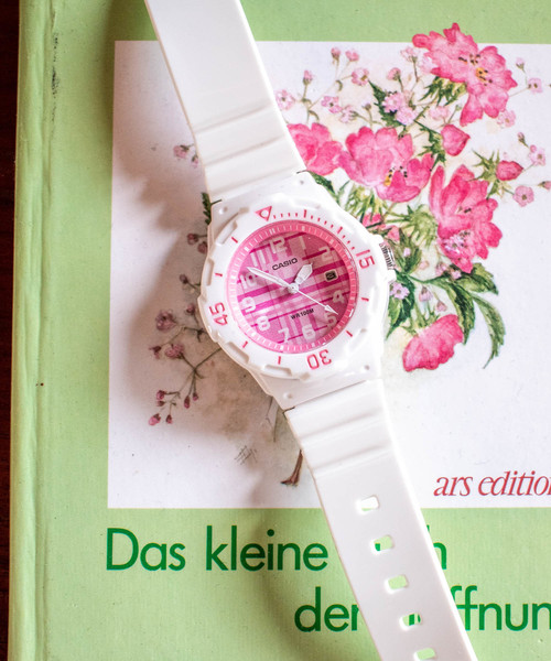 CASIO（カシオ）の「【60】【CASIO（カシオ）】ダイバーアナログ ミニ　腕時計（アナログ腕時計・レディース・ブラック系その他/ブラック/ブルー/ホワイト系その他/ホワイト/ホワイト系その他2/ブラック系その他2/ピンク系その他/ブラック系その他3/ブルー系その他/ピンク/ゴールド/ブルー系その他2/グリーン系その他/ピンク系その他2/ブルー系その他3/ピンク系その他3/ピンク系その他4/ブルー系その他4・FREE）」の17枚目の写真