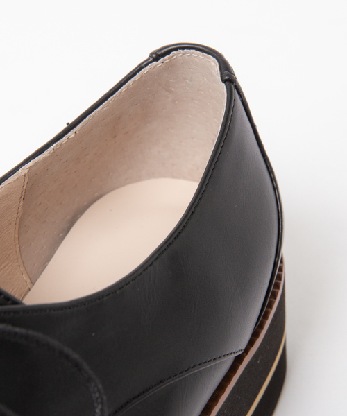Au BANNISTER（オゥバニスター）の「【WEB別注 / 追加生産】EVAレースアップ厚底シューズ（ドレスシューズ・レディース・ブラック/ブロンズ/ブラック系その他2/ネイビー/ベージュ・38/39/35/36/37）」の20枚目の写真