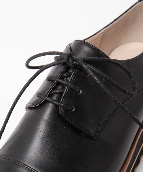 Au BANNISTER（オゥバニスター）の「【WEB別注 / 追加生産】EVAレースアップ厚底シューズ（ドレスシューズ・レディース・ブラック/ブロンズ/ブラック系その他2/ネイビー/ベージュ・38/39/35/36/37）」の19枚目の写真