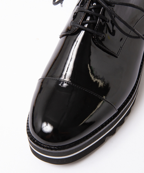 Au BANNISTER（オゥバニスター）の「【WEB別注 / 追加生産】EVAレースアップ厚底シューズ（ドレスシューズ・レディース・ブラック/ブロンズ/ブラック系その他2/ネイビー/ベージュ・38/39/35/36/37）」の17枚目の写真