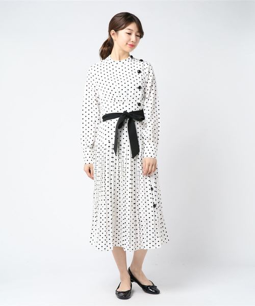 lissi Boutique（リージーブティック）の「パリジェンヌドットフレアプリーツマキシ丈ワンピース（リボン取り外し可能）（ワンピース・レディース・アイボリー・FREE）」の8枚目の写真