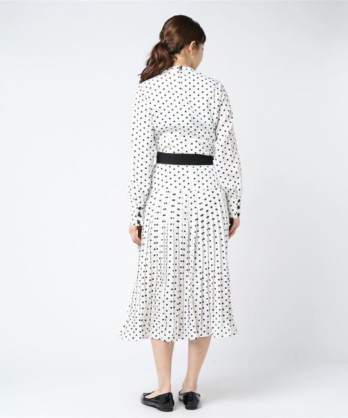 lissi Boutique（リージーブティック）の「パリジェンヌドットフレアプリーツマキシ丈ワンピース（リボン取り外し可能）（ワンピース・レディース・アイボリー・FREE）」の6枚目の写真