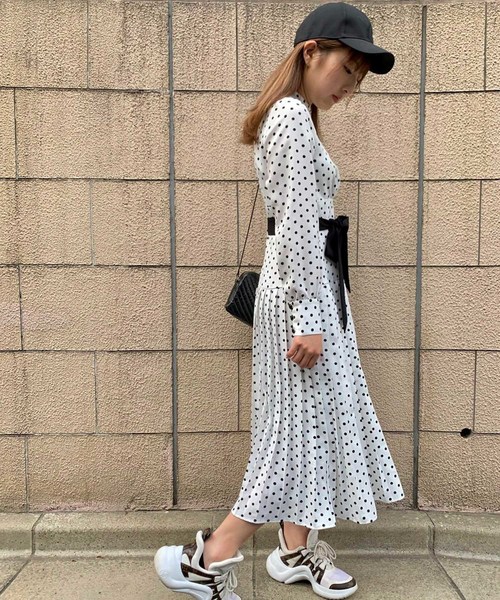 lissi Boutique（リージーブティック）の「パリジェンヌドットフレアプリーツマキシ丈ワンピース（リボン取り外し可能）（ワンピース・レディース・アイボリー・FREE）」の18枚目の写真