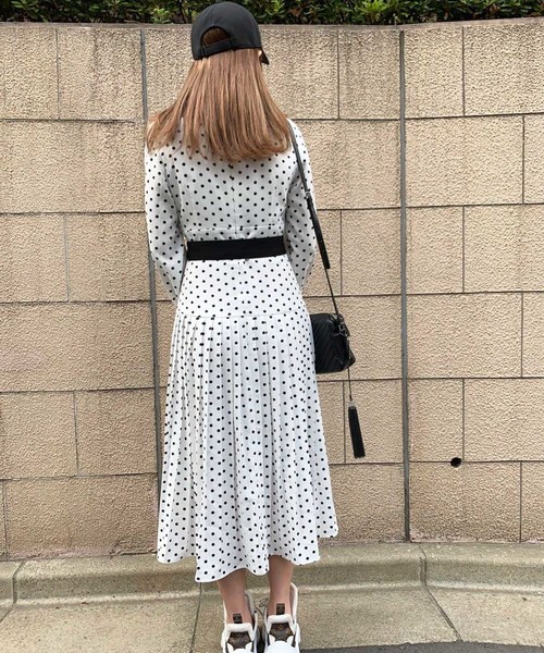 lissi Boutique（リージーブティック）の「パリジェンヌドットフレアプリーツマキシ丈ワンピース（リボン取り外し可能）（ワンピース・レディース・アイボリー・FREE）」の20枚目の写真