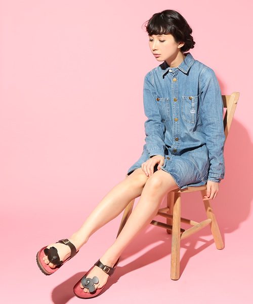 BIRKENSTOCK（ビルケンシュトック）の「【2014ディズニーコレクションサンダル】FLEUR/フルール ミッキー＆ミニーナチュラルレザー（サンダル・レディース・ダークブラウン・38/36/39/35/37）」の12枚目の写真